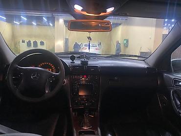 radiator mercedes: Mercedes-Benz C 320: 3.2 l | 2000 il Sedan — 10