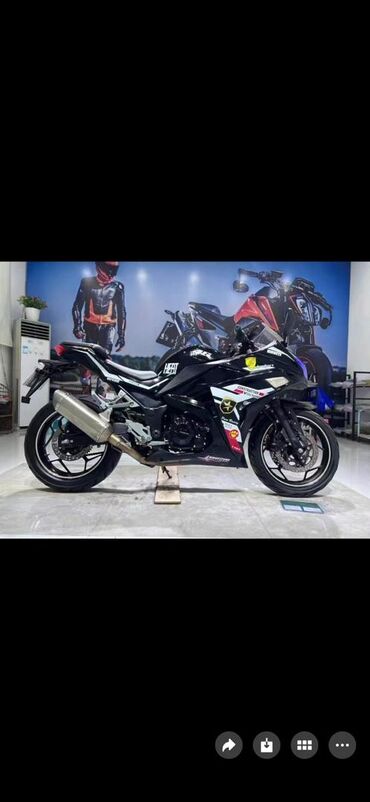 прямоток на мотоцикл: Спортбайк Kawasaki, 400 куб. см, Бензин, Взрослый, Б/у