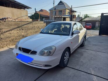 Транспорт: Daewoo Nubira: 1.5 л | 2000 г. | Седан