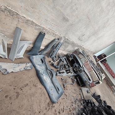 Панели, обшивки: Центральная консоль GMC 2003 г., Б/у, Оригинал, США — 20