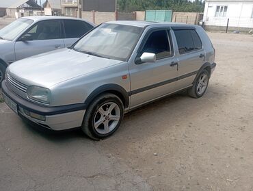 купить китайский автомобиль с пробегом: Volkswagen Golf: 1993 г., 1.8 л, Автоматические, Бензин, Хэтчбэк