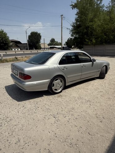 машина kg бишкек тойота: Mercedes-Benz E-Class: 2001 г., 4.3 л, Автоматтык, Бензин, Седан