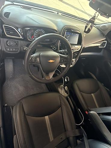 hundai accent: Chevrolet Spark: 2019 г., Автомат, Бензин, Хэтчбэк — 6