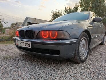 BMW: BMW 5 series: 2001 г., 2.8 л, Типтроник, Газ, Седан