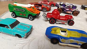Искусство и коллекционирование: Набор миниатюрных машинок Hot Wheels. цена за одну машинку - В — 4