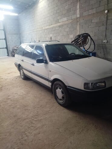 мазда 1991: Volkswagen Passat: 1991 г., 1.8 л, Механика, Бензин, Универсал