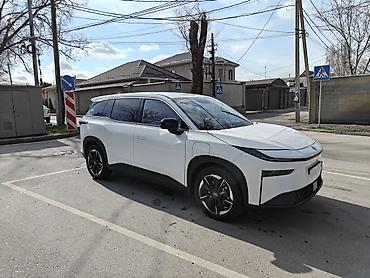 Toyota: Toyota bZ3X: 2025 г., Автомат, Электромобиль, Кроссовер — 3