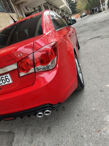 Chevrolet: Chevrolet Cruze: 1.4 l | 2014 il 250000 km Sedan — 9