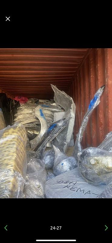 Капоты и комплектующие: БМВ ФАРЫ Е70.ПРИВОЗНЫЕ ЗАПЧАСТИ Е39,Е46,Е53,Е60,Е65,Е70-71,F01-02-10 — 12