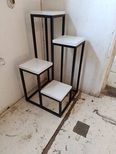 Полки для цветов: На заказ Полки, стеллажи для цветов. для комнатных растений Есть — 28