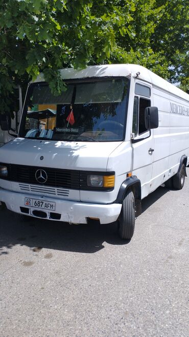 грандер машина: Mercedes-Benz : 1990 г., 4 л, Механика, Дизель, Бус