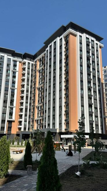 таш добо дома: Продается коммерческая помещение Свободная плантровка 🏢Жилой комплекс