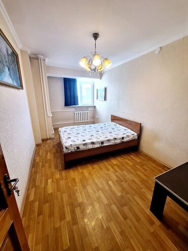дома в оше: 4 комнаты, 115 м², Индивидуалка, 7 этаж, Старый ремонт