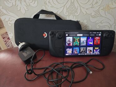 стим дек: Портативная игровая консоль Valve Steam Deck Oled 1tb в черном цвете с