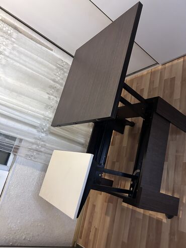 Masalar: Həm jurnalnı açılır olur ortalığ stol təzədi az işlənib çox az elə bil — 2