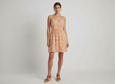 sukienki tanie sklep online: Сукня жіноча, розмір S на lalafo.pl sukienki tanie sklep online: Сукня жіноча, розмір S