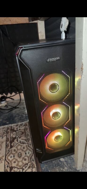 8 компьютеров: Компьютер, ядер - 12, ОЗУ 32 ГБ, Игровой, Б/у, Intel Core i5, NVIDIA GeForce RTX 3060, NVMe