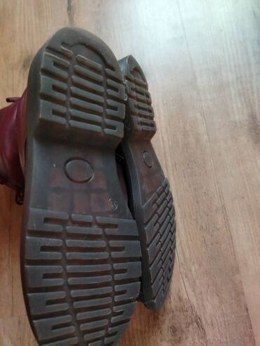 Gležnjače: Gležnjače, 39 — 2