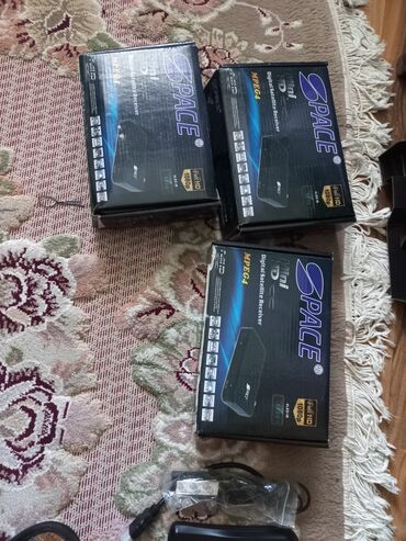 Другие ТВ и видео товары: SPACE Mini HD rəqəmsal peyk qəbuledicisi (MPEG4) Xüsusiyyətlər: -