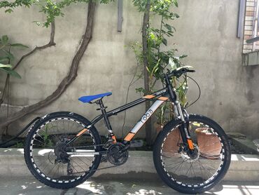 Şəhər velosipedləri: İşlənmiş Şəhər velosipedi 24", sürətlərin sayı: 21, Ünvandan götürmə, Ödənişli çatdırılma, Rayonlara çatdırılma