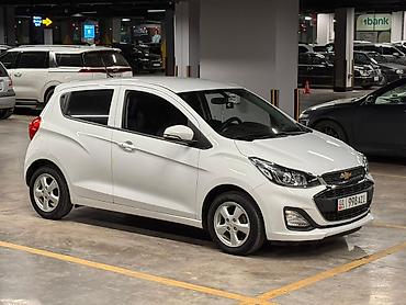 Chevrolet: Chevrolet Spark: 2019 г., 1 л, Автомат, Бензин, Хэтчбэк — 4