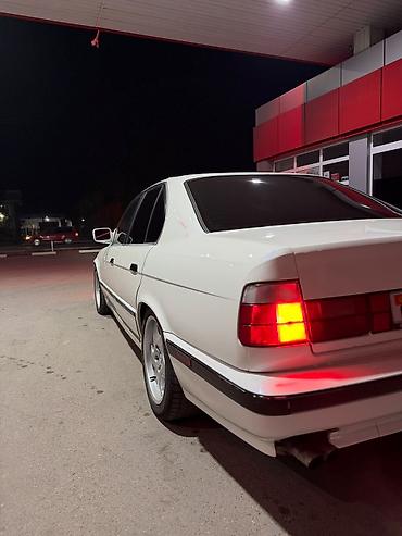 c class w204: BMW 5 series: 1990 г., 3 л, Бензин, Седан — 5