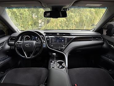 Продажа авто: Toyota Camry: 2019 г., 2.5 л, Автомат, Гибрид, Седан — 8