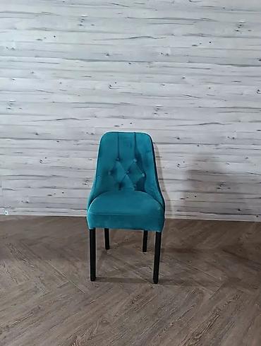 Stolice: Tapacirane stolice za trpezariju – elegantan dizajn i udobno sedenje — 9