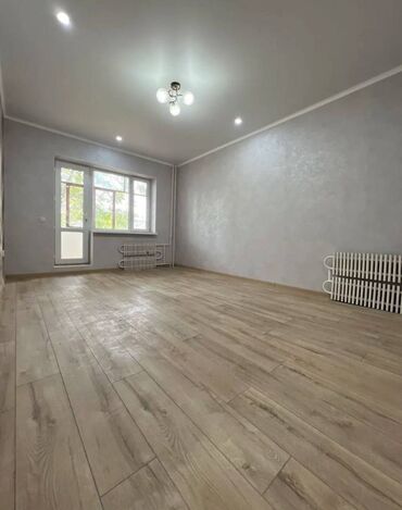 купить квартиру в центре бишкека: 1 комната, 32 м², 105 серия, 3 этаж, Дизайнерский ремонт