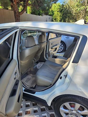 Avtomobil satışı: Nissan Tiida (hatchback) – ağ rəng - Kuzov: 5 qapılı hatchback, ağ — 4