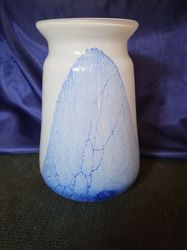 Vaze i saksije: Vaza, Staklo, bоја - Šareno, Novo na lalafo.rs — 3 Vaze i saksije: Vaza, Staklo, bоја - Šareno, Novo — 3