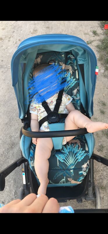 детскую коляску американскую: Коляска, цвет - Голубой, Б/у