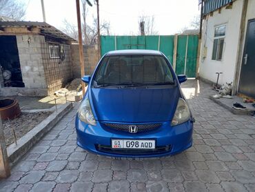 Honda: Honda Fit: 2005 г., 1.3 л, Вариатор, Бензин, Хэтчбэк