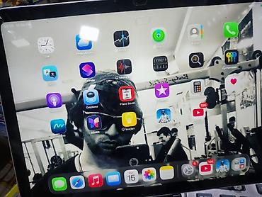 ipad 9 nəsil: Apple iPad 10-cu nəsil planşet - Model nömrəsi: MPQ03ZA/A - iPadOS — 3