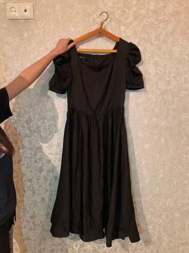 сшили платье: M (EU 38), цвет - Черный, Вечернее