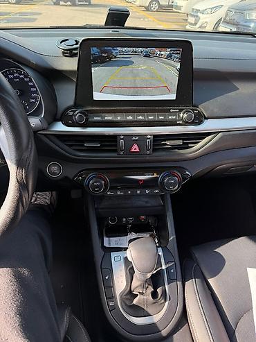 Kia: Kia K3: 2021 г., Седан — 6