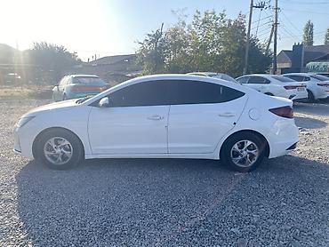 byd yan plus: Hyundai Elantra: 2019 г., 1.6 л, Вариатор, Бензин, Седан — 4