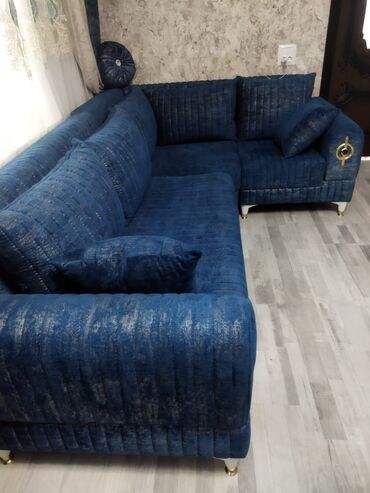 Диваны: Угловой диван, Раскладной, С подъемным механизмом, Ткань