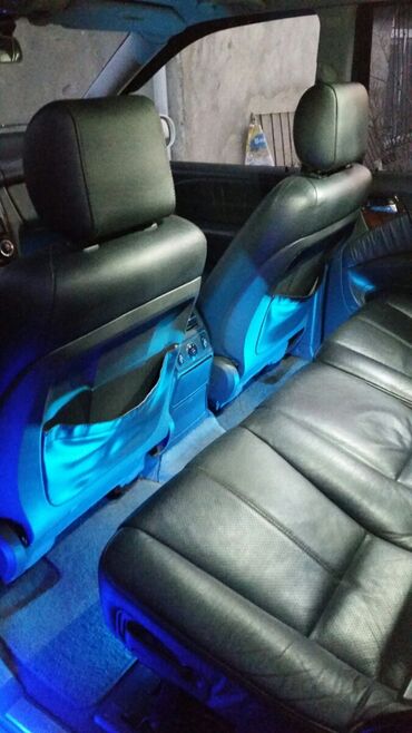 Mercedes-Benz: Mercedes-Benz ML 270: 2.7 l | 2003 il Universal — 24