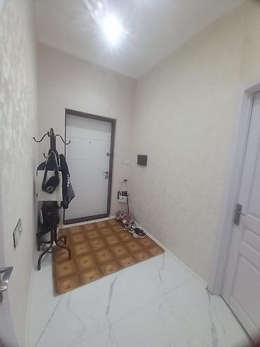 Uzunmüddətli kirayə mənzillər: Təcili Satılır: Evin ümumi qiyməti 175000 ₼.Nağd alış da mümkündür. 3 — 10