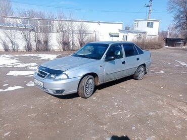 ланос 1: Daewoo Nexia: 2009 г., 1.5 л, Механика, Бензин, Седан