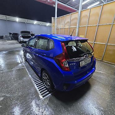 crv 2: Honda Fit: 2016 г., 1.5 л, Вариатор, Бензин, Хэтчбэк — 6