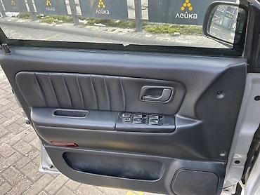byd e2 2024: Hyundai Santamo: 1997 г., 2 л, Механика, Газ, Хэтчбэк — 10