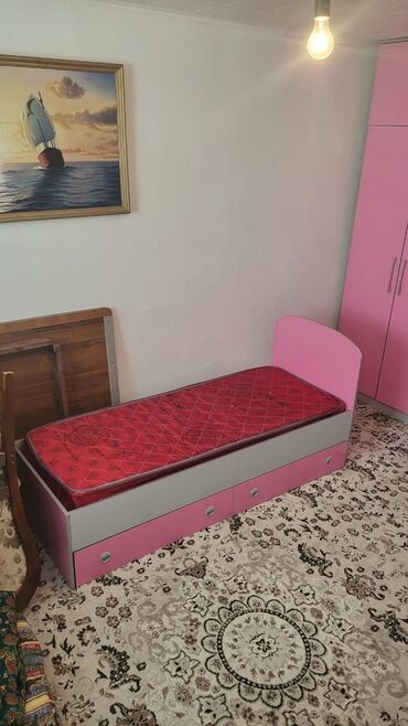 Спальные гарнитуры: Спальный гарнитур, Б/у, ДСП, цвет - Розовый — 15