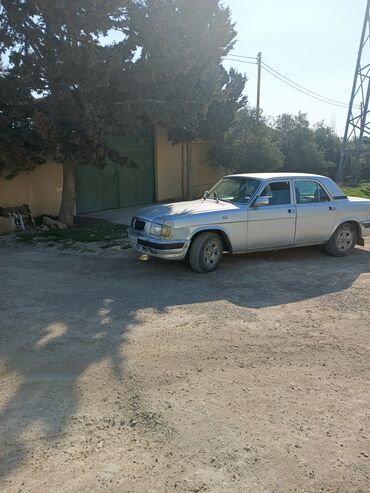 QAZ: QAZ 3110 Volga: 2.4 l | 2003 il 300000 km Sedan