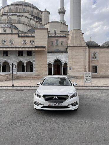 электромобиль neta: Hyundai Sonata: 2016 г., 2 л, Автомат, Газ, Седан