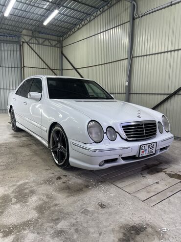 Mercedes-Benz: Mercedes-Benz E 60 AMG: 2001 г., 5.5 л, Типтроник, Бензин, Седан