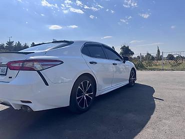фораннер 215: Toyota Camry: 2019 г., 2.5 л, Автомат, Бензин, Седан — 2