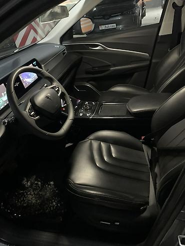 Weltmeister: Weltmeister EX5, 2022 г., 55000 км, Передний, В наличии — 8