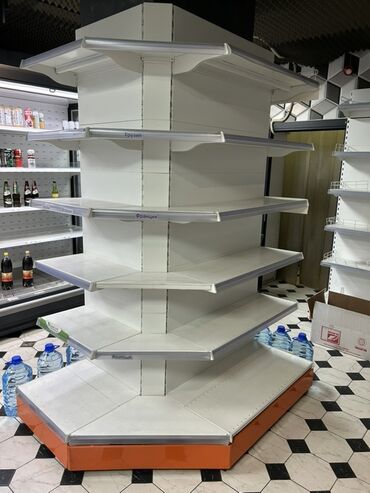вешалка напольная цена: Угловой стеллаж ДИЯ для магазина, с пятью полками для размещения